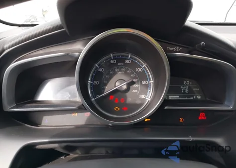 2020 Toyota Yaris Xle z USA, uszkodzony, nr VIN 3MYDLBJV0LY705097